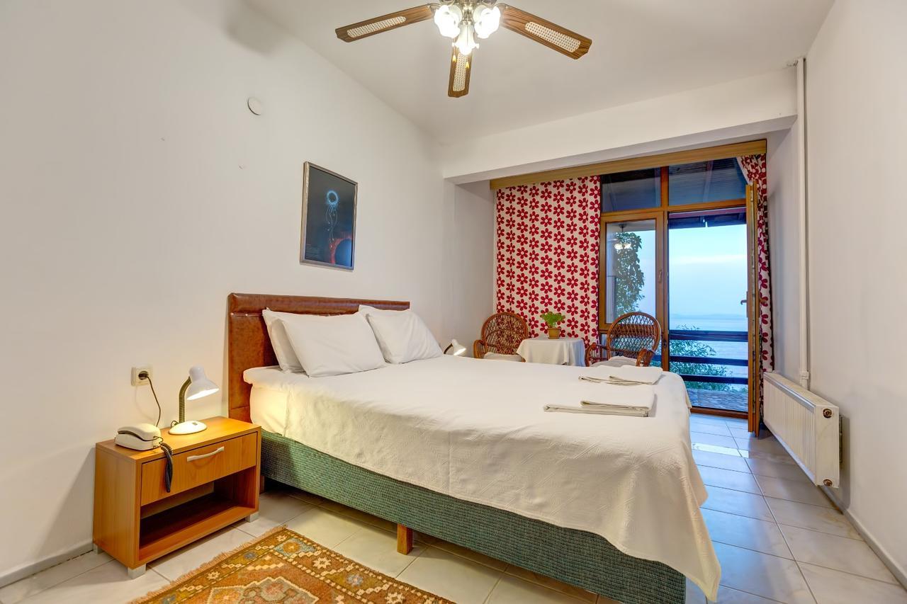 Assos Terrace Hotel Εξωτερικό φωτογραφία